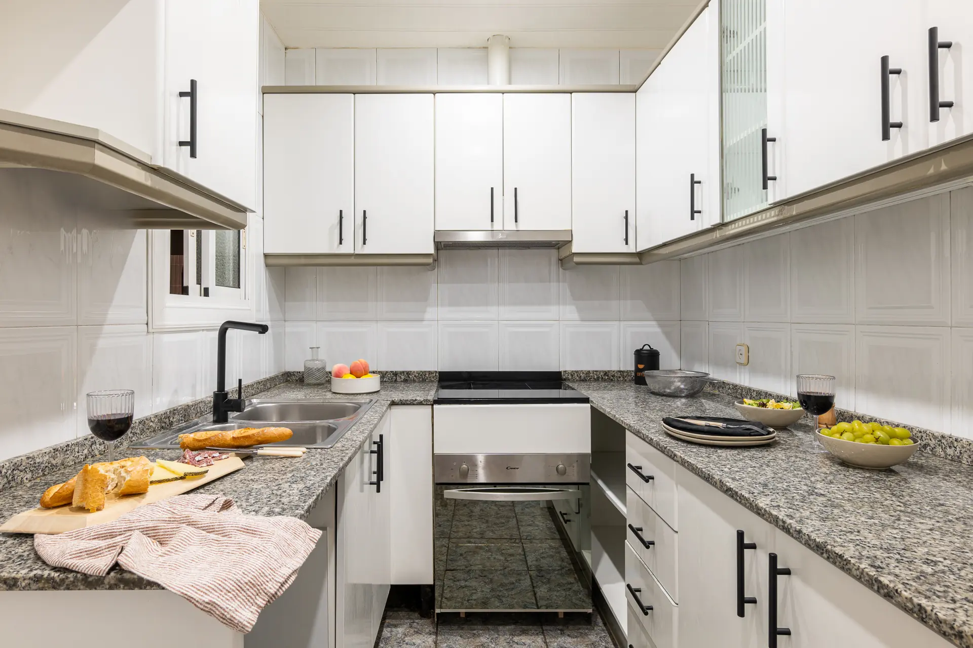 Kitchen 1