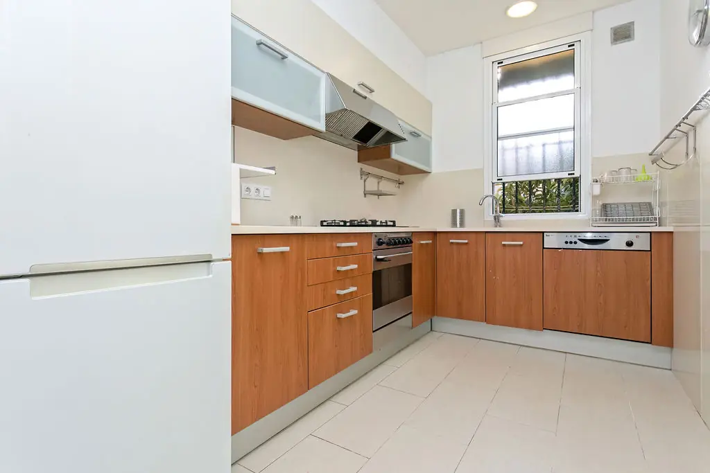 Kitchen 1