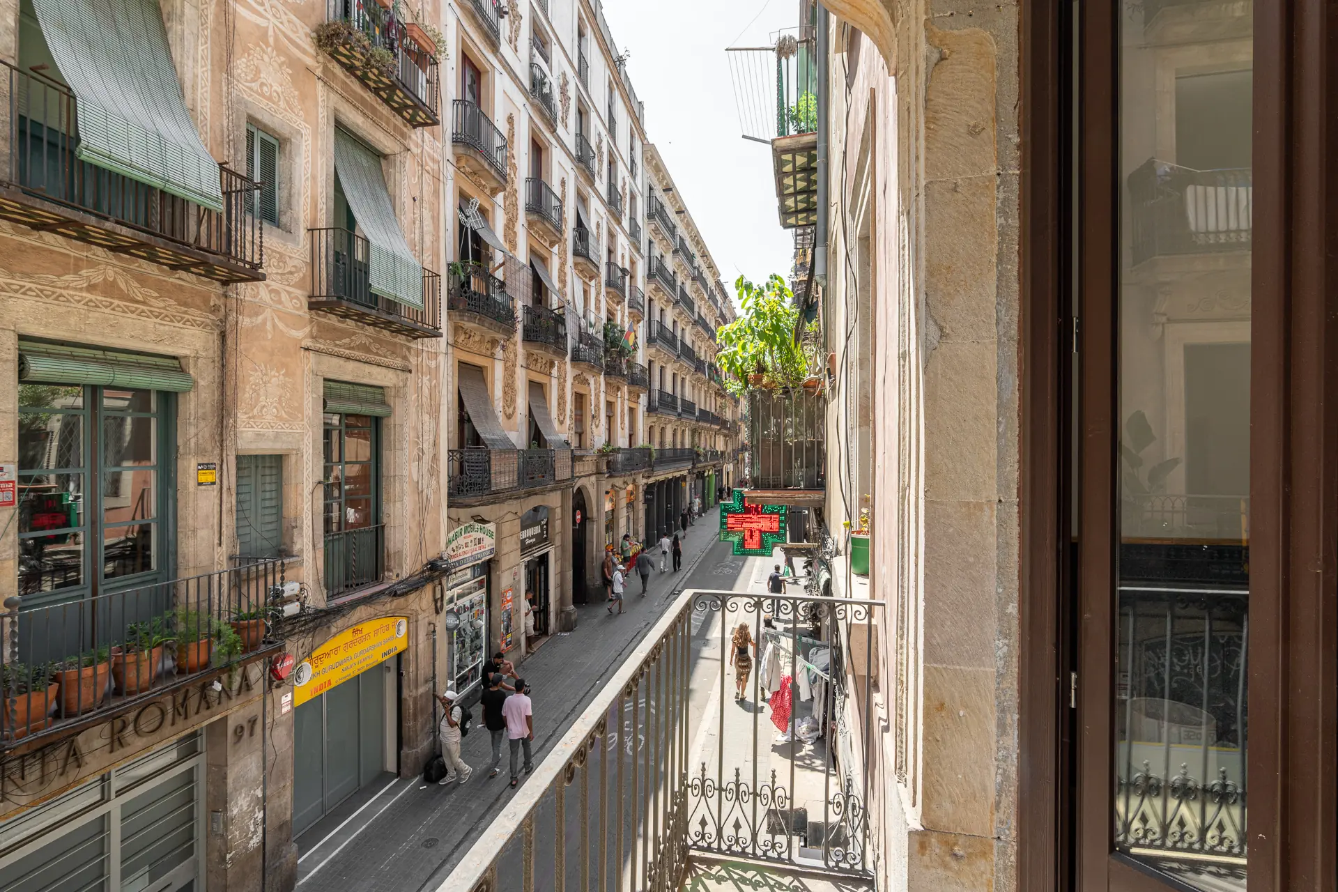 Private room in Barcelona photo 4